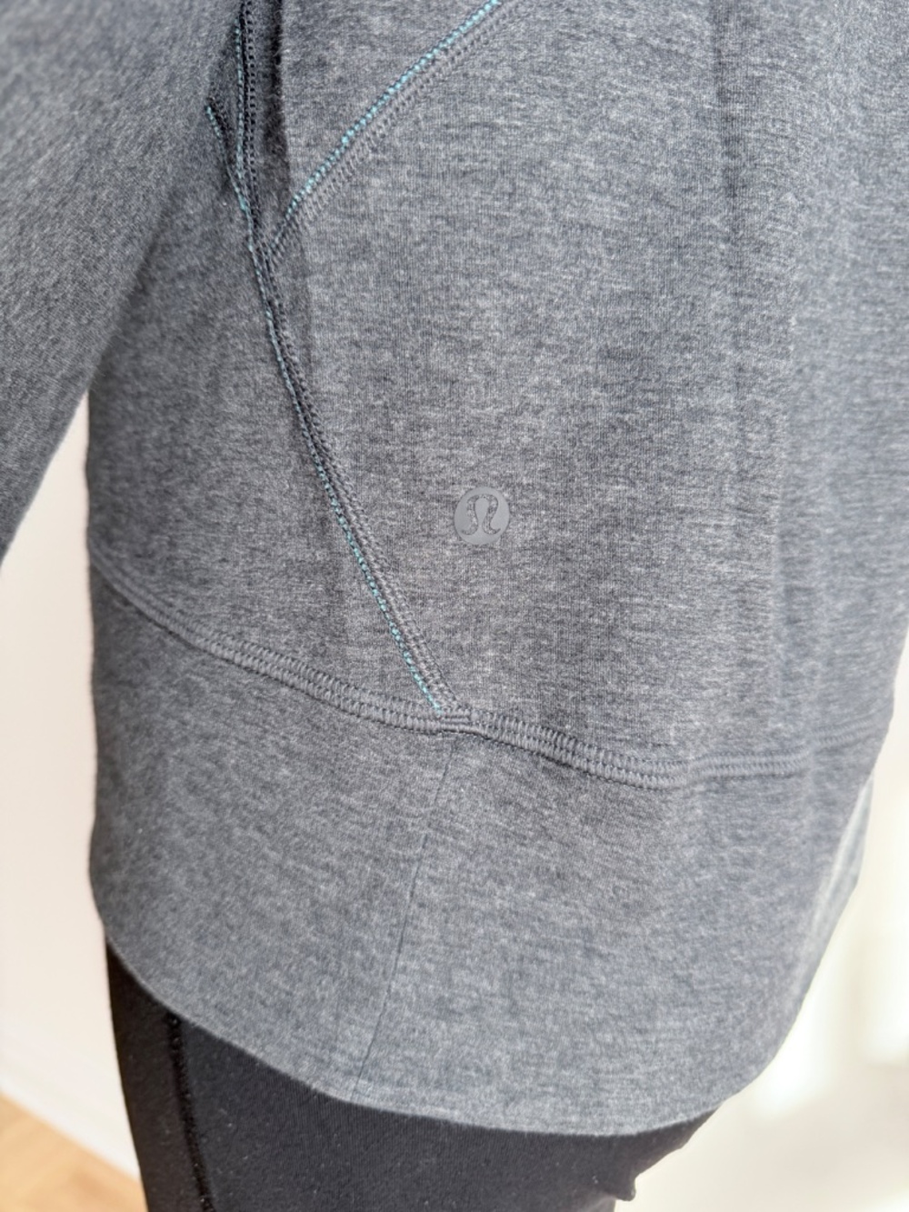 Lululemon Time Out Crew Reversible - Picture 14 of 15
